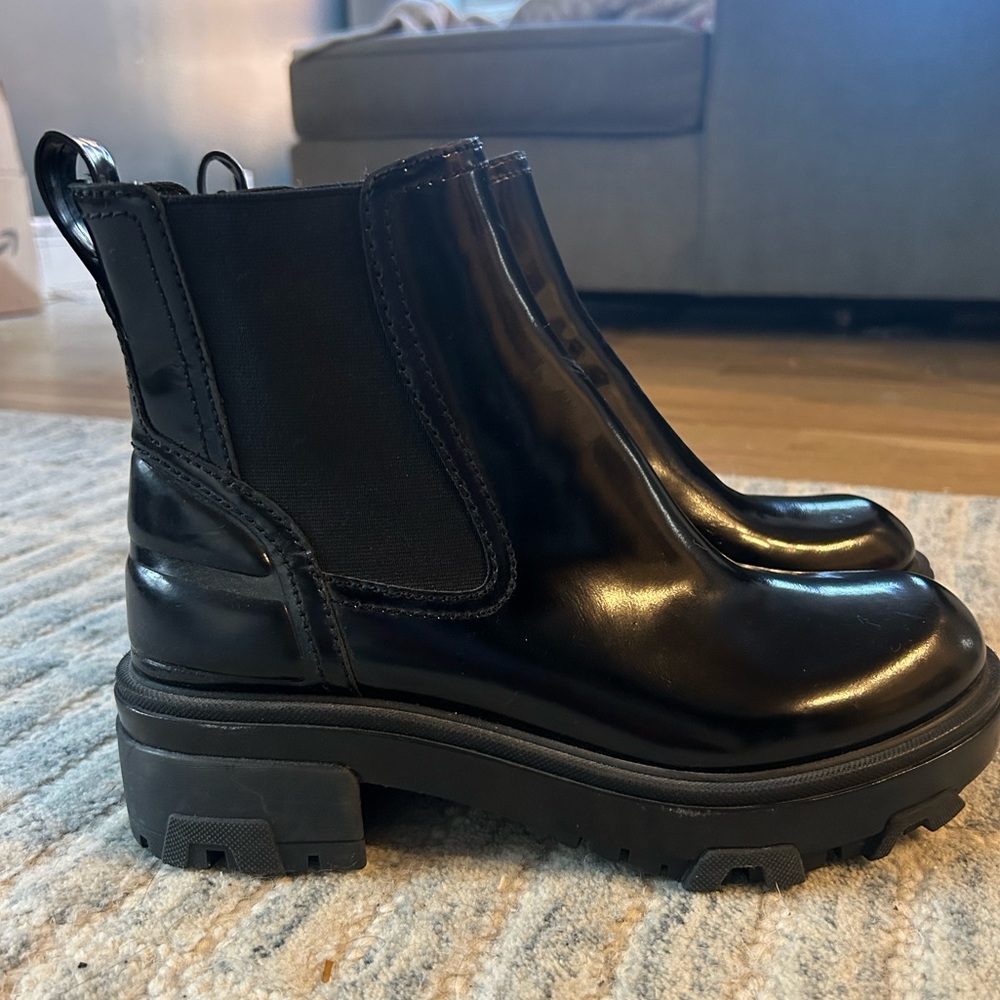 Rag & Bone Chelsea Boots | Brand new | Size 9